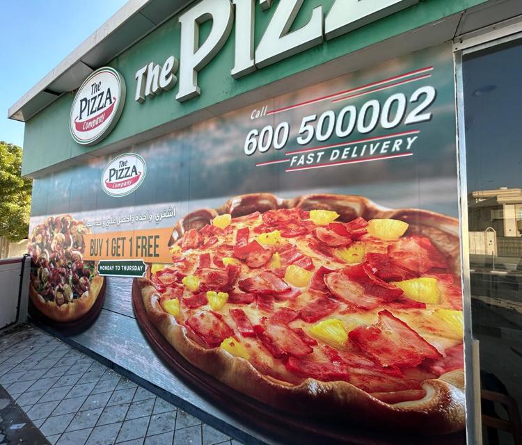 Storefront Graphics & Printing: The Pizza Company